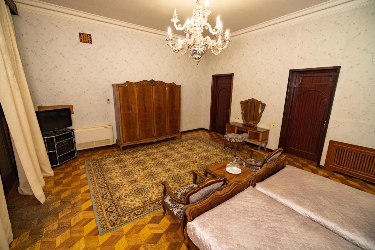 Резиденция Президента В Мюссере Myussera Exterior photo