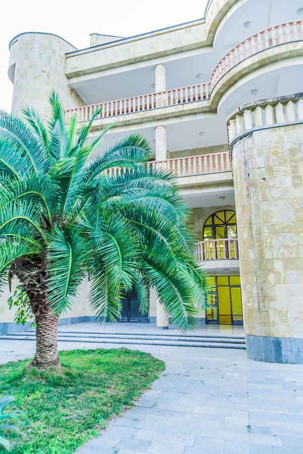 Резиденция Президента В Мюссере Myussera Exterior photo